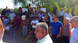 BLOQUEO CARRETERA RIO 7