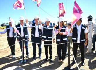 Durazo encabezó el inicio de una obra estratégica de fibra óptica