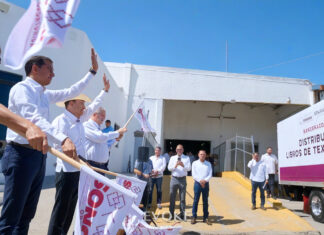 Gobernador Durazo arranca distribución de libros de texto