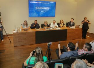 Sindicatos y derechohabientes exigen clausura de hospital ISSSTE