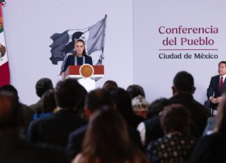 A partir del 3 de noviembre entra en vigor regulación de celulares en escuelas